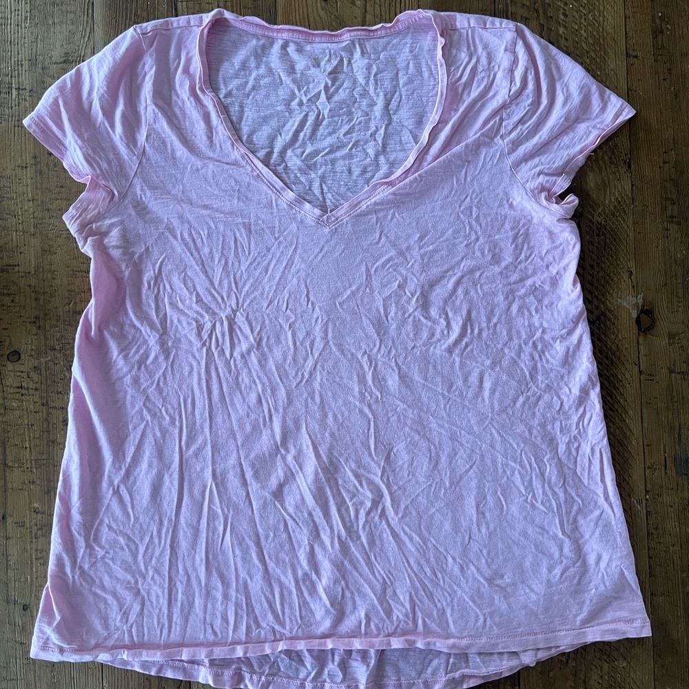 Lilly Pulitzer Light Pink Short Sleeve Tee - Picture 4 of 4